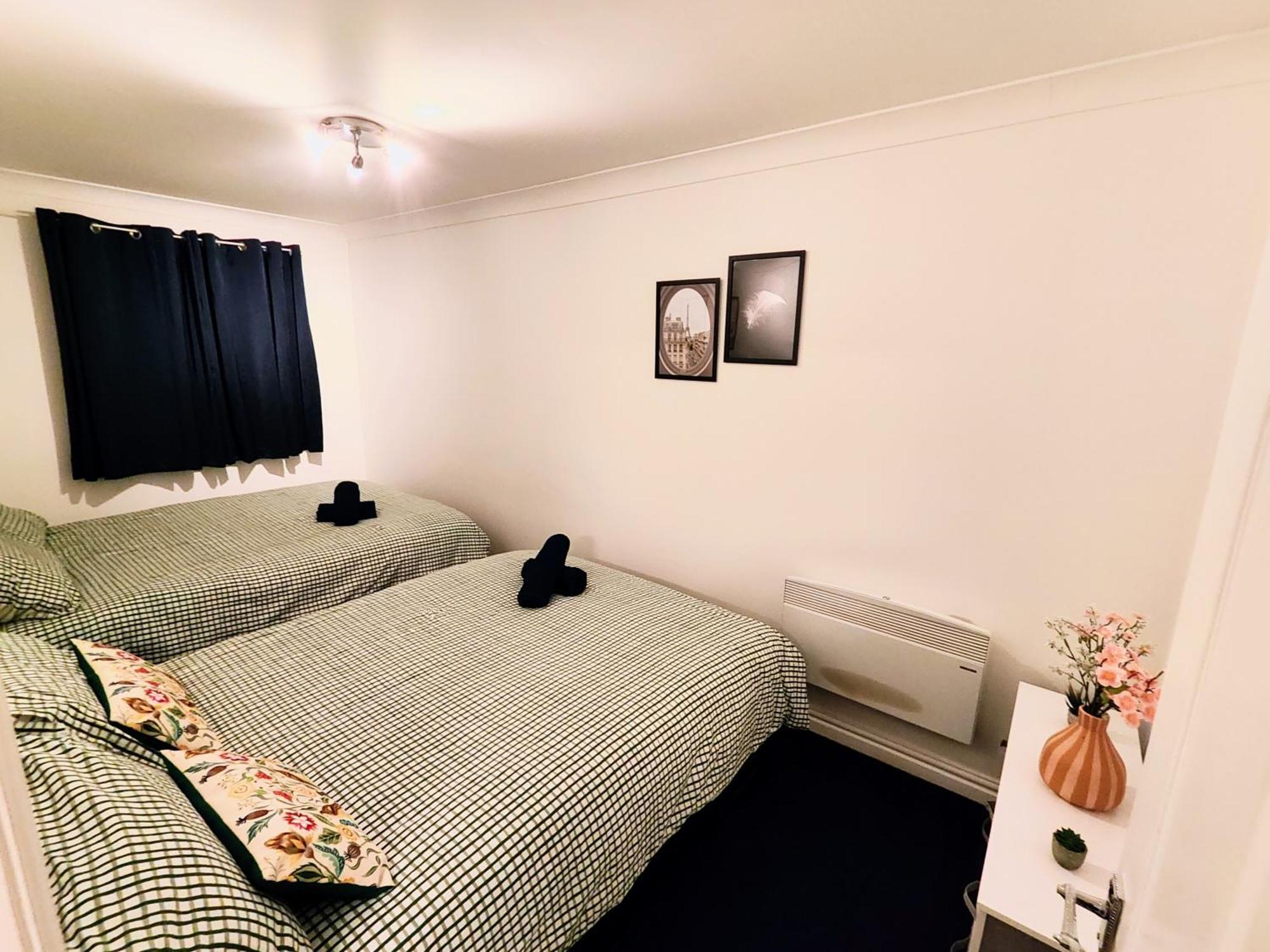 La Casita, Quarry - 2 Bedroom Entire Apartment With Free Parking Glasgow Extérieur photo